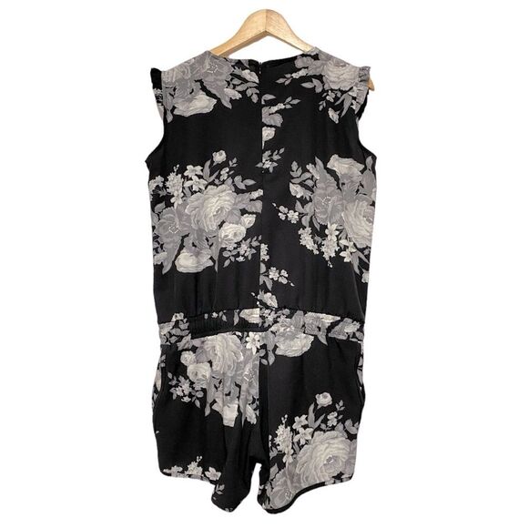 Albion Size Large Fit Shorts Romper in Black & Slate Floral - Picture 3 of 13